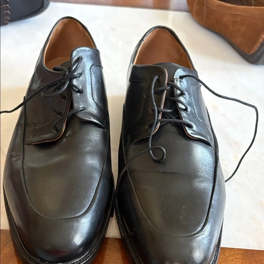 Cole Haan Black Leather Oxfords